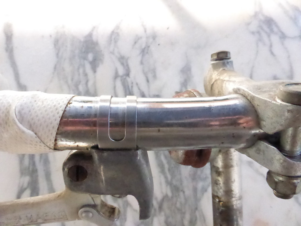 ancien guidon velo chromé vintage Peugeot motobecane gitane randonneur Pivo 22.2