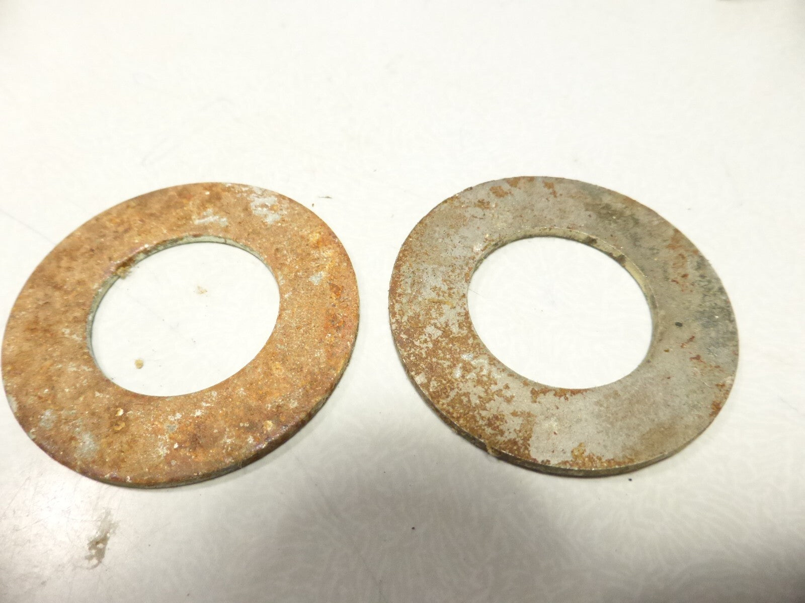 2 RONDELLE PLATE ACIER DIAM  44x24 mm  épaisseur 2 mm