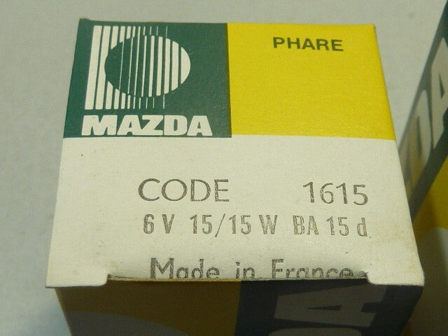 NOS 2 Ampoules phare 2 ergots 6v - 15/15W type BA15d cyclomoteurs années 40/50