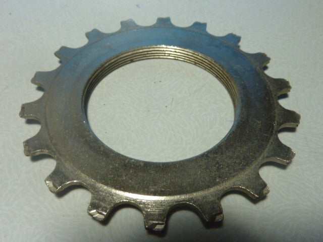 NOS ancien vintage pignon cogs 18 dents maillard FY