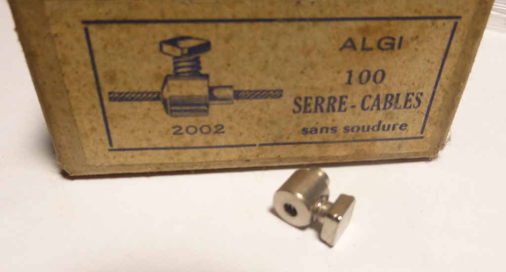 ✨ NOS Serre-câbles Algi 2002  Ancien stock 1960s  Rare Mobylette / Motobécane✨