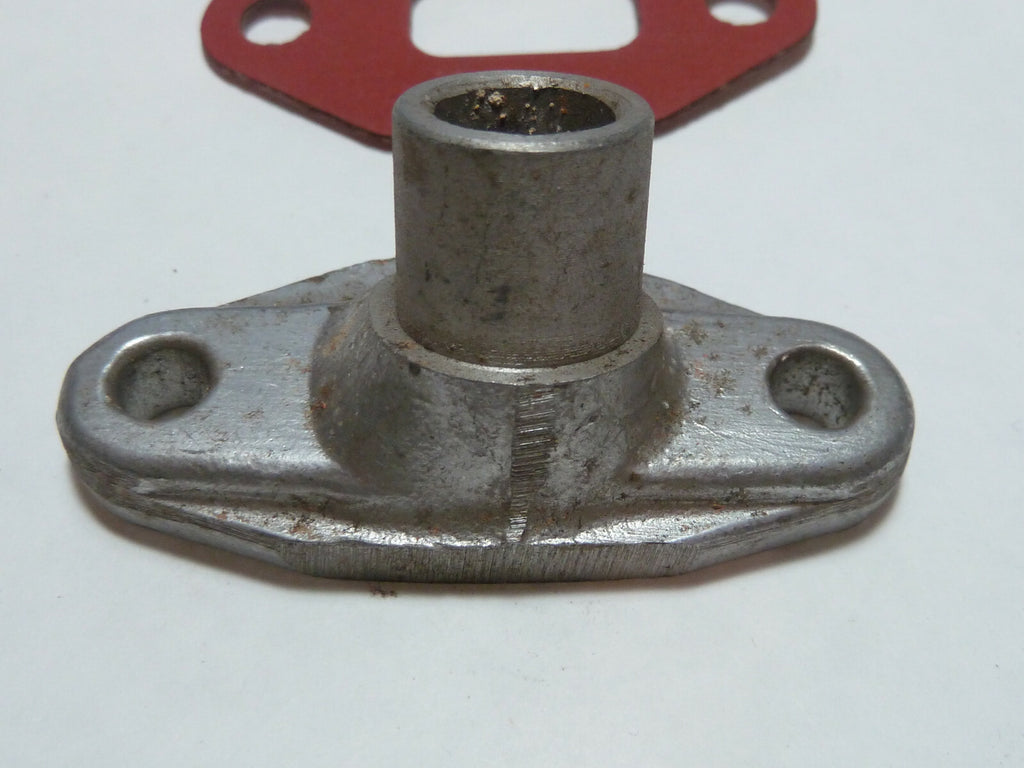 pipe Motobécane moteur AV7 ancien neuf ancien stock AV 7 avec joint
