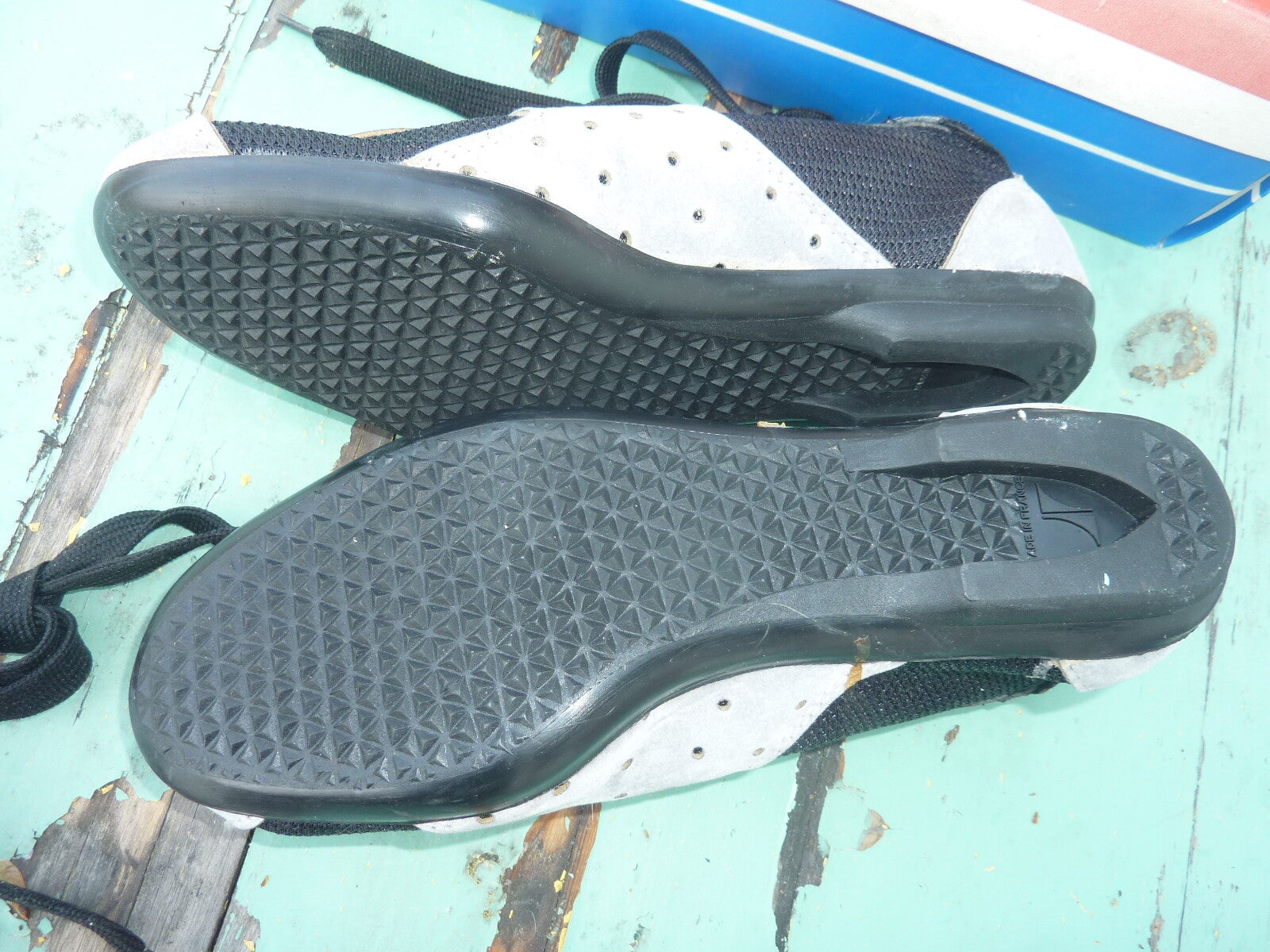 Chaussures de cyclisme ancienne   - RIVAT T38 model 640 TERGAL
