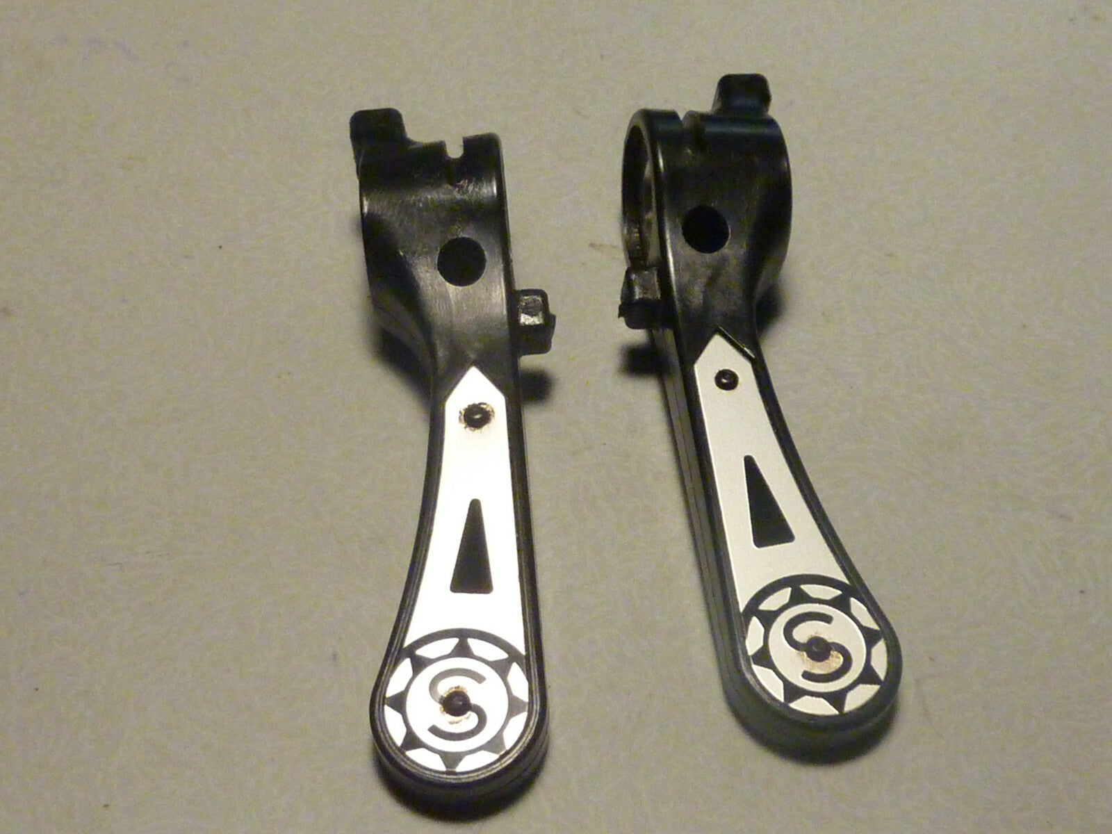 NOS paire LEVIERS DE VITESSES ANCIEN Simplex LJ Shifters  vintage 3825 / 3824