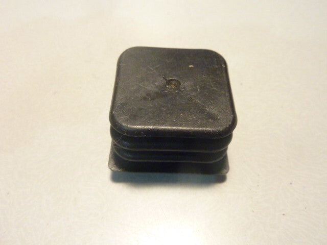 NOS neu embout bouchon 28/30 mm plastic noir ancien stock
