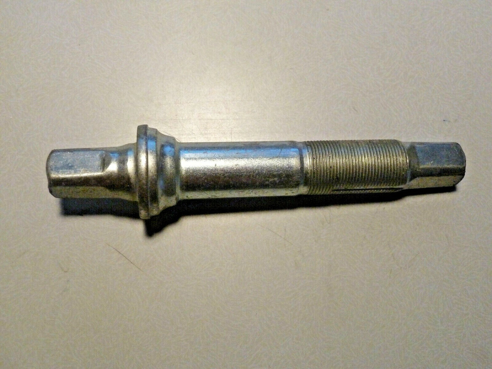 ✨ NOS Vintage Axe Pédalier BMX 136 mm Acier Boîtier Pédalier Ancien Stock THUN ✨