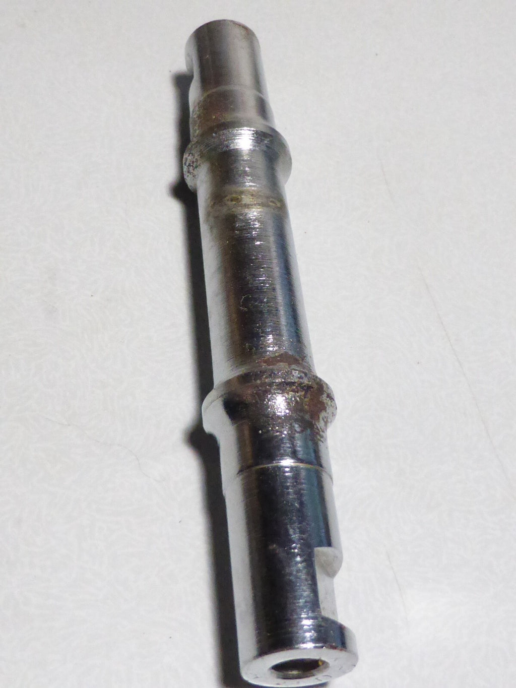 Nos axe clavette pédalier REWAX 130 mm  pédalier Bottom bracket  not stronglight