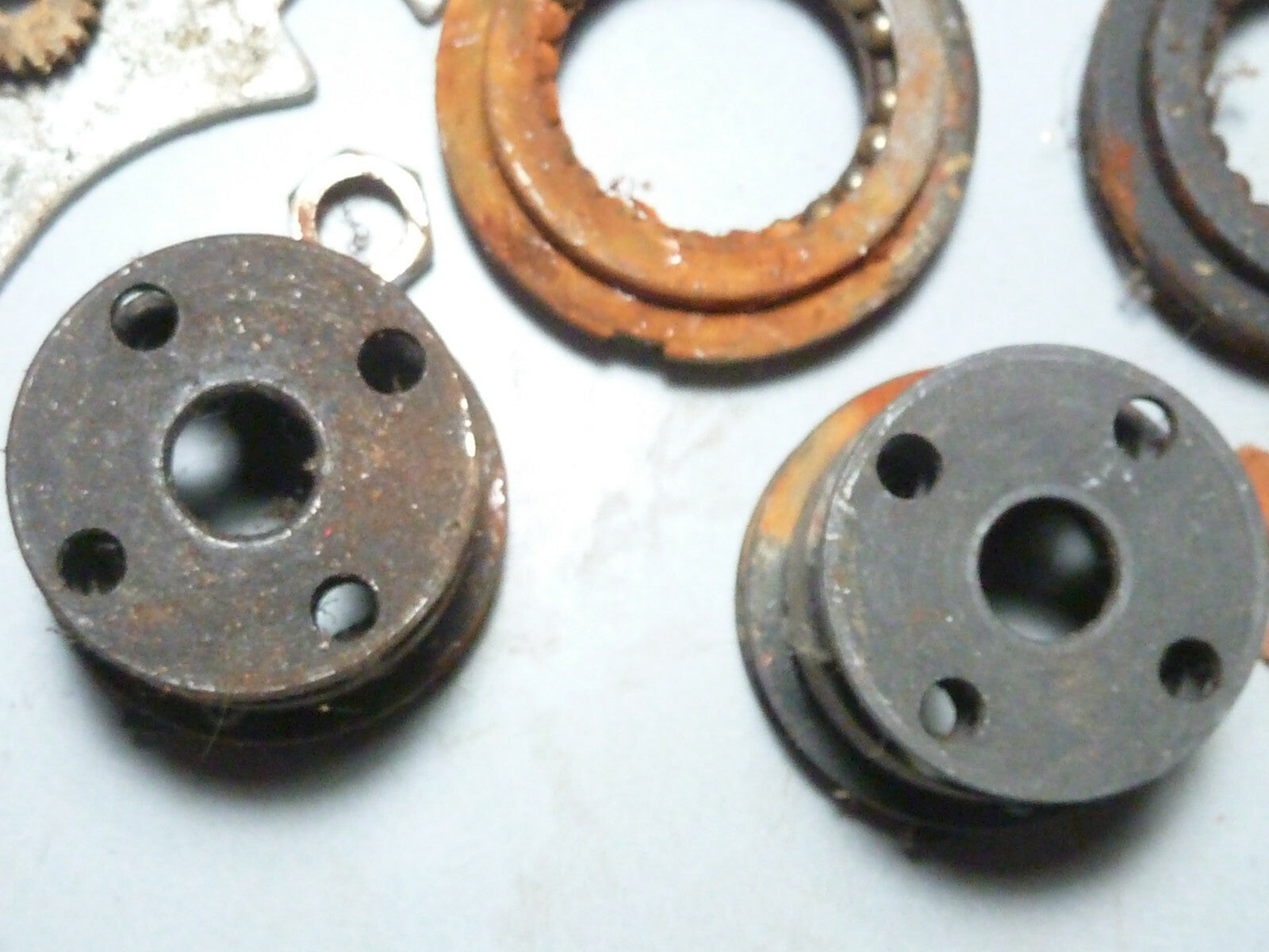 lot pieces moyeux torpedo ancien