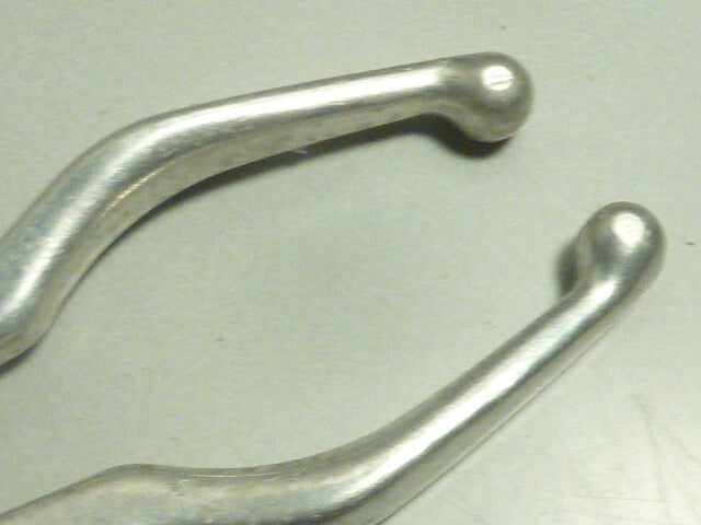 2 leviers poignée de freins  Shimano BL AT55 Brake Levers  vintage neuf NOS