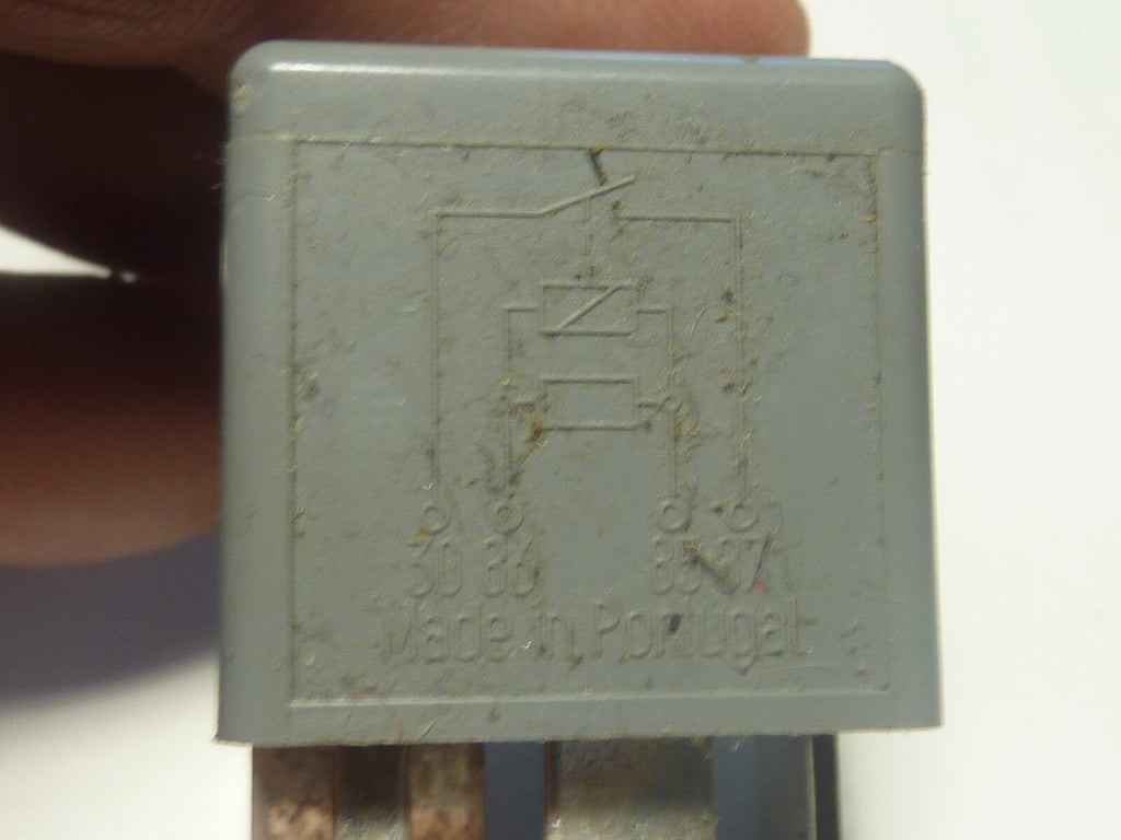 VW / Audi Relay 167 191 906383C