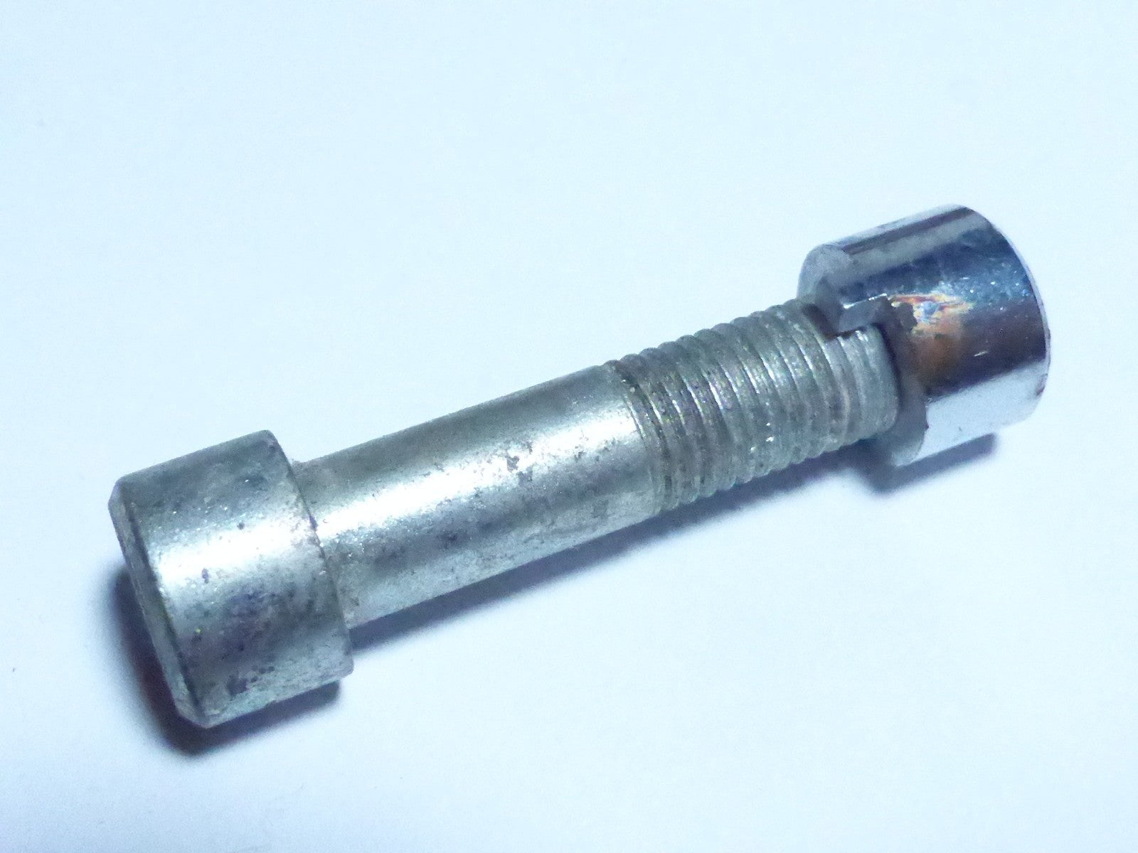 SERRAGE DE SELLE  BOULON DE FIXATION VIS ECROU ACIER  VELO VINTAGE CYCLE 8x35