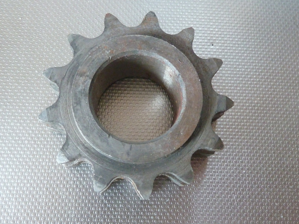 Ancien stock Pignon motobecane 13 dents diamètre interieur 26 mm