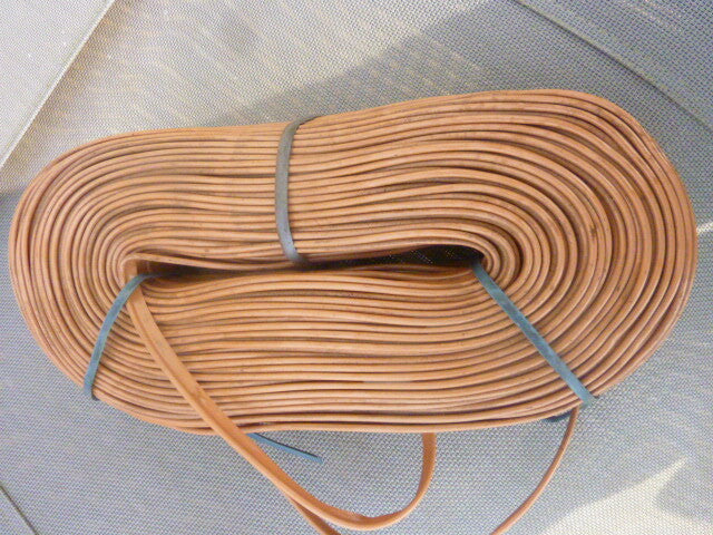PASSEPOIL PLASTIQUE CREUX Ø 2,0 x 3,0 x languette 5 mm largeur 8 mm Longueur 5M✨