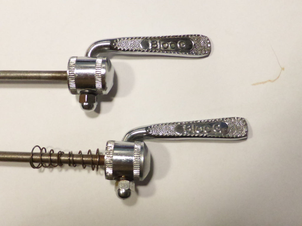 NOS vintage attache rapide wheel quick release skewer  BLOC G