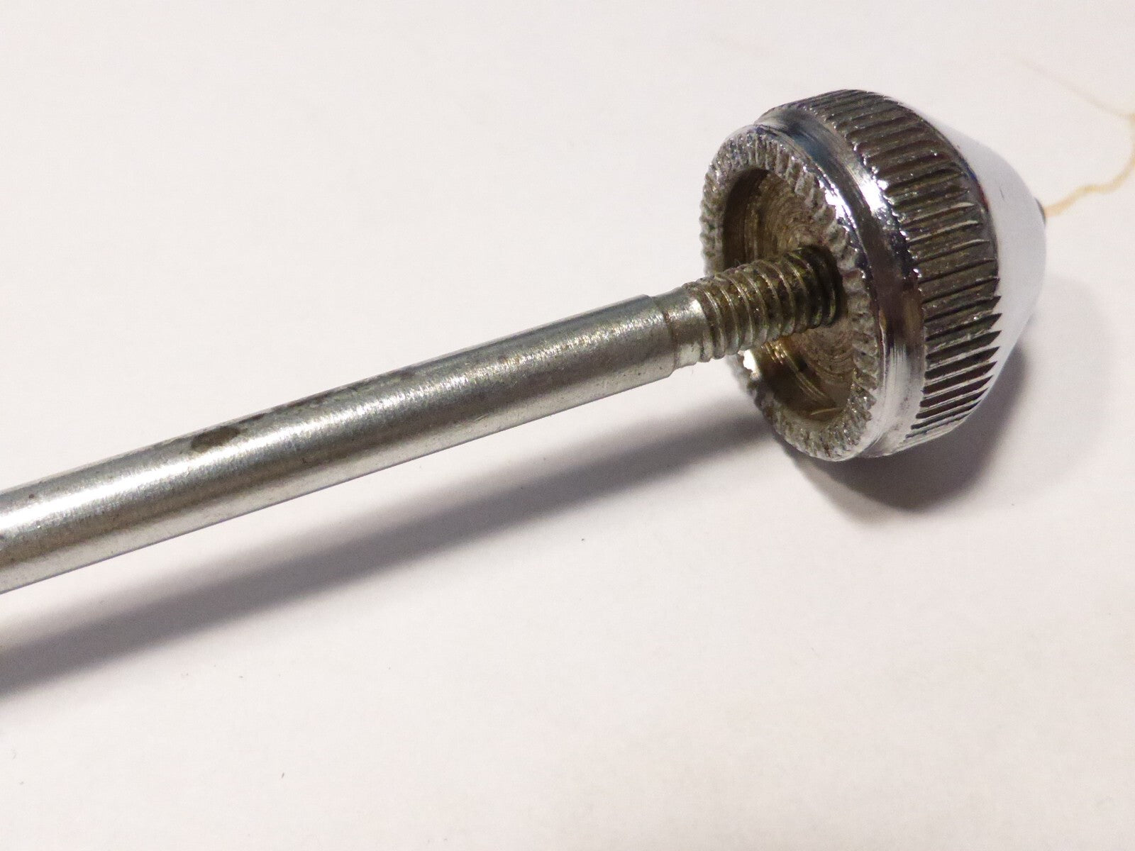 NOS vintage attache rapide wheel quick release skewer roue arrière atom