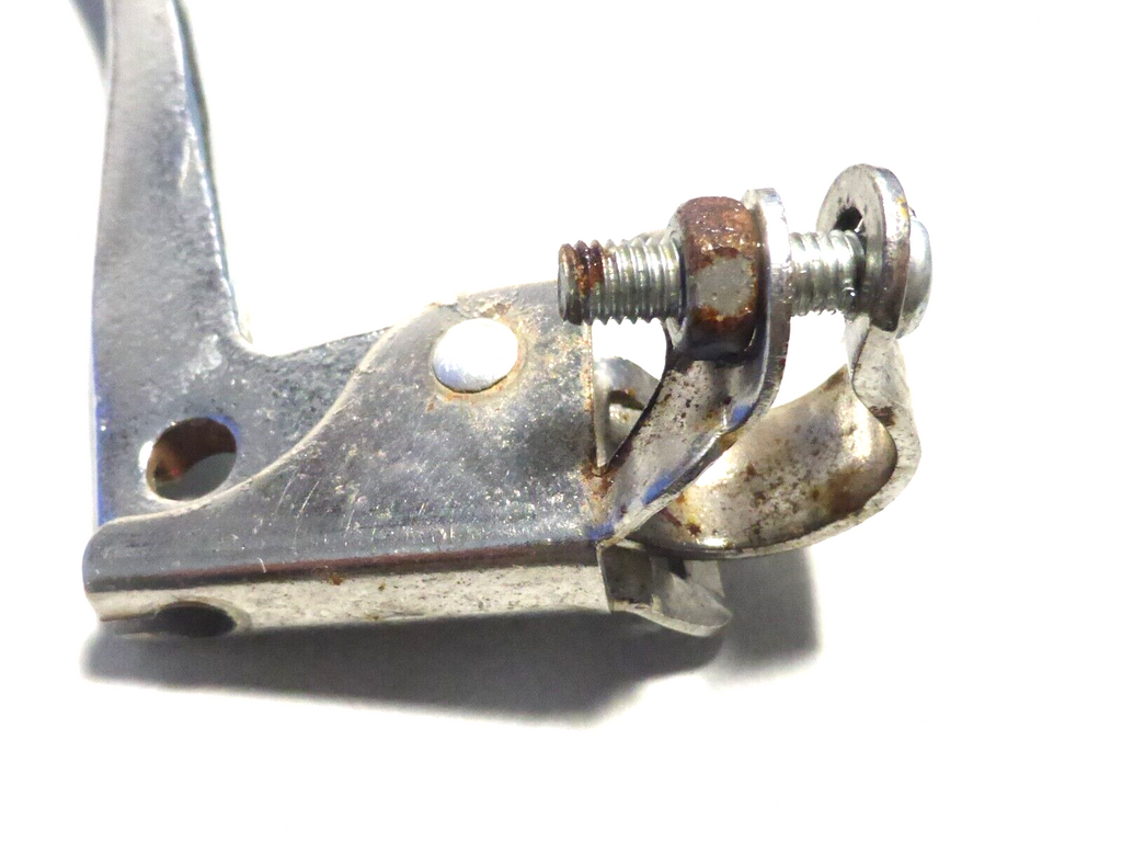 NOS 1 leviers poignées  manchons vélo  vintage Acier chromé