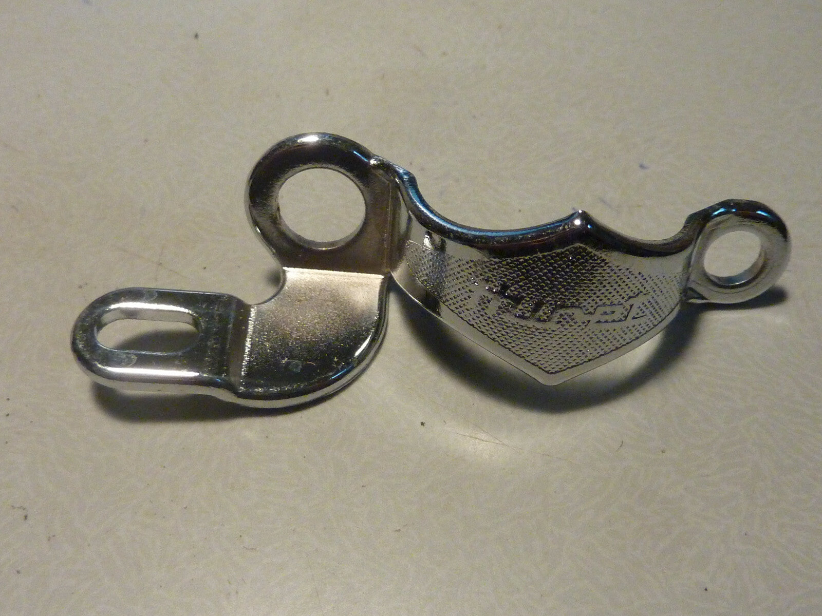 ✨ NOS Huret Demi-Collier Dérailleur Support Carter Front Derailleur Collar 763✨