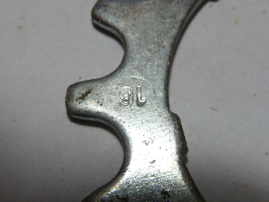 Sachs Maillard Sprocket.cogs pignon vintage 16 T Argent  silver NOS