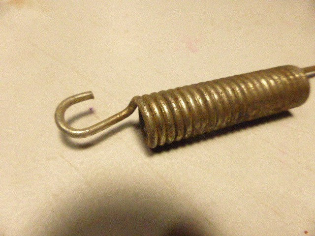 NOS 1 RESSORT DE BEQUILLE motobecane ancienne 124 mm ancien stock